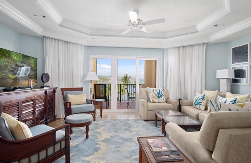 Nazareth Condo | 2 bedroom villa, Ritz Carlton Residence