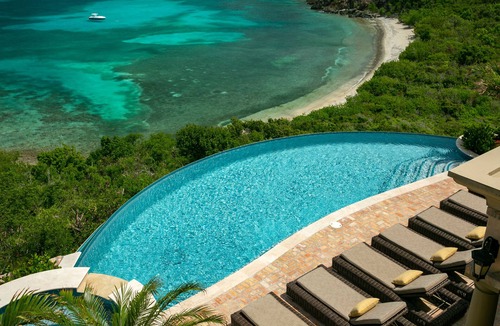 Ditleff Point Villa | 2024 Winner Vrbo's Vacation Rental of the Year: Villa Cin Cin!