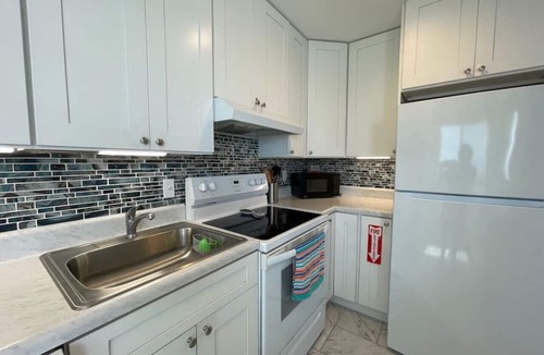 Bolongo Bay Condo | 22-12 Sea Cliff · Ocean Serenity! Directly on the Water @Sea Cliff!