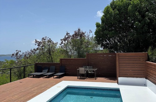 Hart Bay Apartment | 2bed 2bath with a shared Pool and a View. 7 mins to Cruz Bay! 15 mins to Beaches