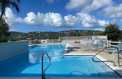 Estate Lovenlund Condo | 2BR 2BA - "A Little Vitamin Sea" with amazing views PLUS backup power