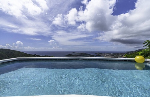 Rosendal Villa | 2BR private villa, centrally located with incredible views!
