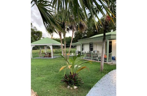 Estate Work and Rest House | 3 Green Diamond