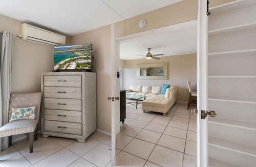 Nazareth Condo | 3BR in Cowpet Bay East w/pool & beach, sleeps 8