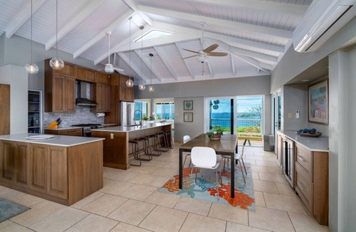 Nazareth Villa | 4BR Hilltop vacation bliss! Incredible views!
