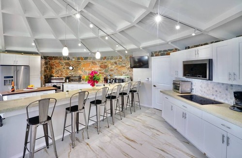 Estate Tabor and Harmony Villa | 6 bdrms, pool & hot tub, Game Room, Ocean Views
