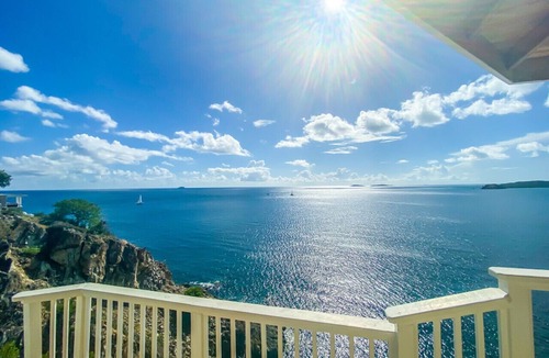 Nazareth Villa | 6br Oceanfront! AMAZING views, 5 beaches wi/in a mile!