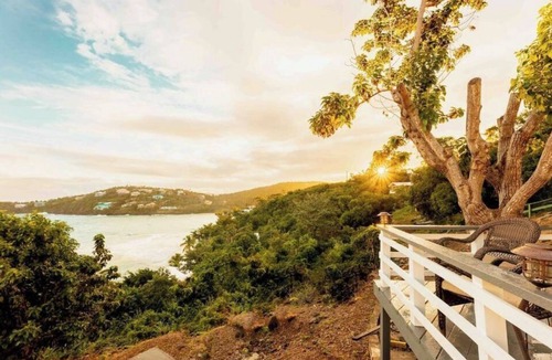 Estate Hull Apartment | A Peace in Paradise!