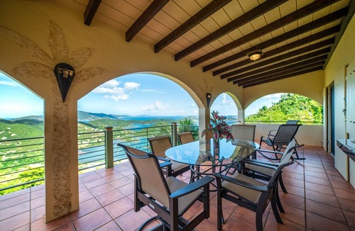 Estate Carolina Villa | AC & Trade winds, Huge VIEW, private, pool, gardens, perfect for couples or FAM.