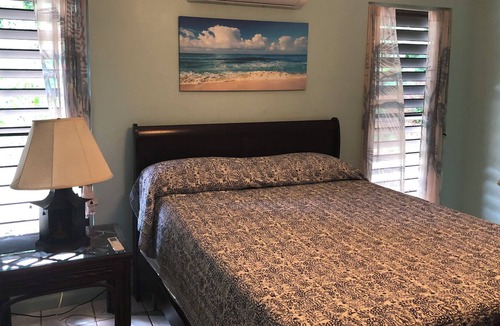 Estate Southgate Apartment | Airy Carribean Big 2 Bedroom