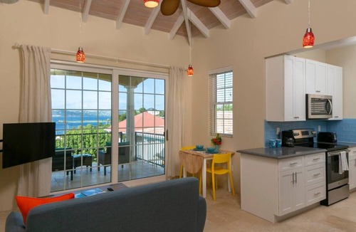 Estate Enighed Hotel | Allamanda 4 - 1 bedroom suite at Seagrape Vista