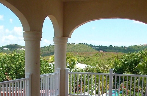 Estate Salt River Villa | Another Day in Paradise, Luxury Villa on the Beach with private pool !