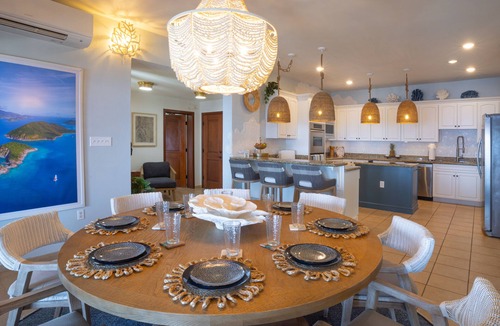 Rendezvous & Ditleff Villa | Apre's Sea - Incredible Reimagined Luxury 5 Bedroom with Coastal Ambiance