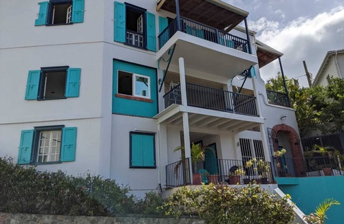 Estate Frenchman Bay Apartment | Aqua