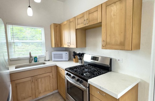 Estate Bethany Apartment | Barefoot in the Sun @ Sunset Quarters