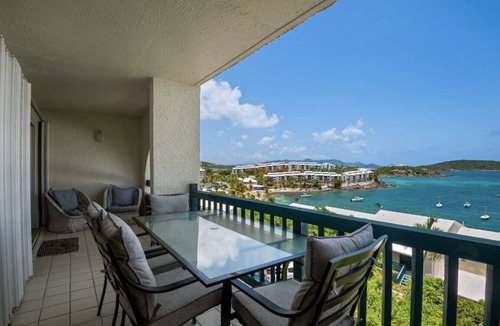 Nazareth Condo | Bay View, Amazing Views with Pool, Hot Tub, Restaurant, Beach, Washer/Dryer & WiFi.