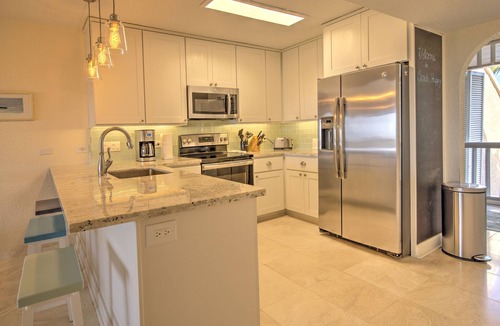 Estate Salt River Condo | Beach Happy! A stunning 3 bed/3 bath condo on St Croix's north shore