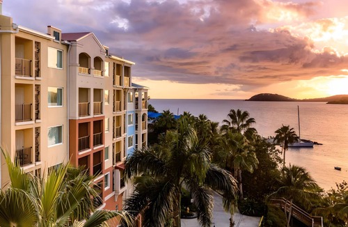 Flag Hill Villa | Beaches with pristine waters, Unwind in Unmatched Elegance 2 bedroom 2bath