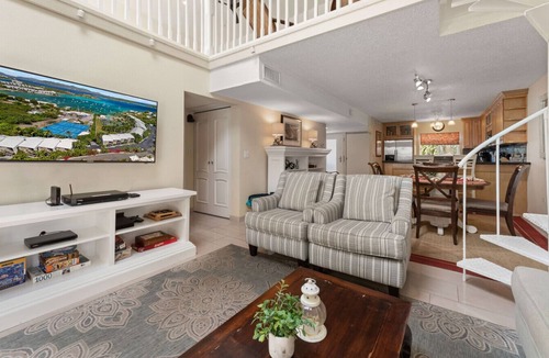 Nazareth Condo | Beachfront 3br condo with pool & gym!
