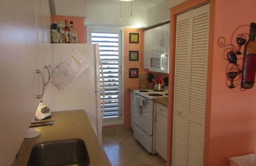 Richmond Condo | Beachfront Caribbean Paradise at Colony Cove