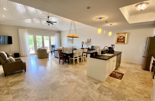 Estate Chocolate Hole and Great Cruz Bay Villa | Beachfront-Jacuzzi,Kayaks, SUPs, Snorkel Gear, No Stairs, Near Town-GENERATOR