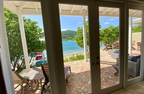 Estate Chocolate Hole and Great Cruz Bay Villa | Beachfront-Jacuzzi,Kayaks, SUPs, Snorkel Gear, No Stairs, Near Town-GENERATOR