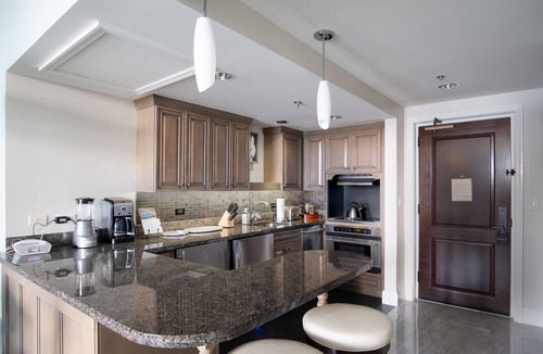 Nazareth Condo | BEACHFRONT LUXURY at the Ritz! We own TWELVE residences, MOST DATES Available!