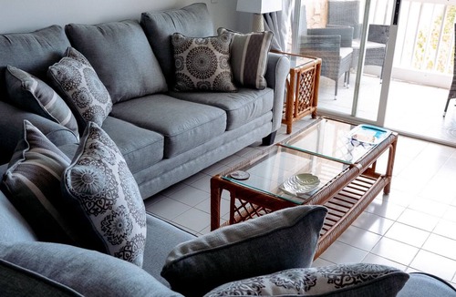 Cane Bay House | Beachfront Sweet Breeze Condo w/pool