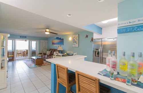 Estate Golden Rock Condo | Beautiful condo ON THE BEACH. Enjoy amazing views and the cool ocean breeze.