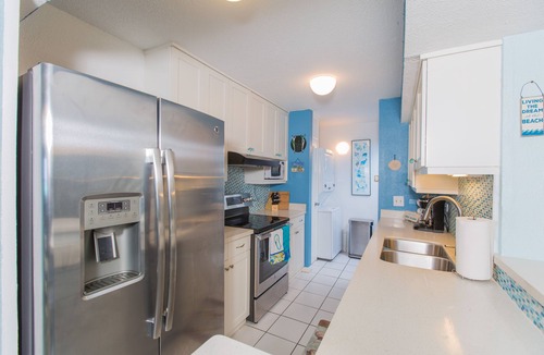 Estate Golden Rock Condo | Beautiful condo ON THE BEACH. Enjoy amazing views and the cool ocean breeze.