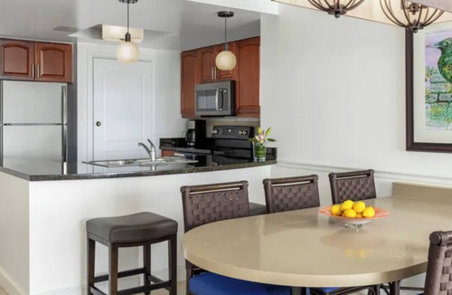 Flag Hill Hotel | Beautiful Luxury Marriott Resort on the Beach, Oceanfront, Two Bedroom Suites!