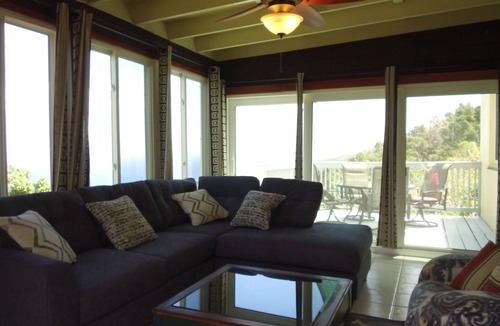 Estate Belvedere Cottage | Beautiful mountain top cottage with a gorgeous view of the Caribbean Sea
