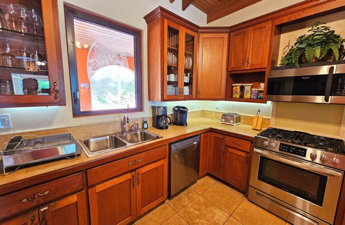 Estate River Villa | Beautiful Tropical Island Villa for big families and groups