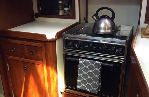 Red Hook Boat Rental | Beautiful Yacht in the Virgin Islands