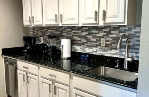 Estate Enighed Condo | Blue Chair Bliss Dream Two Bedroom