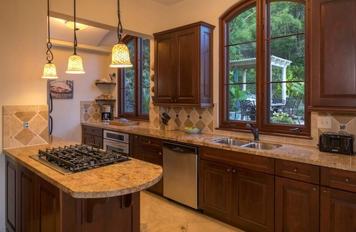 Bordeaux Mountain Villa | Bordeaux Falls - 5 Stars - Wondrous Views!