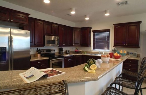 Estate Enighed Condo | Bougainvillea at Palm Terrace