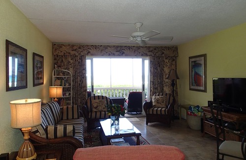 Estate Salt River Condo | Breezin' Up - location, location, location - beach front at Gentle Winds