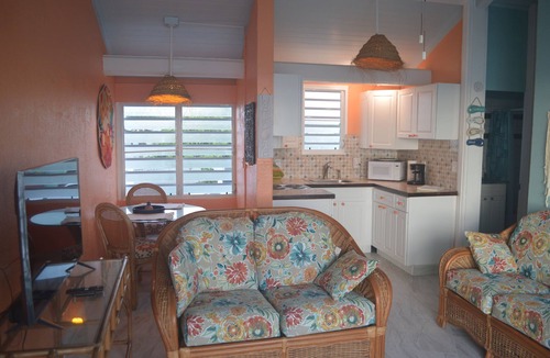 La Grande Princesse Condo | Caribbean blues and breezes to soothe your soul!