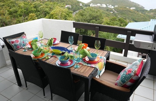 Rosendal Apartment | Caribbean Sugar Apple Retreat