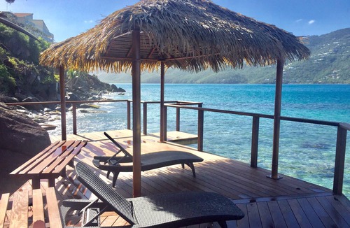 Peterborg Villa | Casa Jo Mama so private clothing is optional!