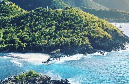 Monte House | Casa Xubi -Gorgeous contemporary house, 270 degrees of water views private beach