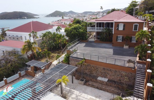 Rosendal Villa | CasaTaboo: Historical Harbor View Villa w/Maid