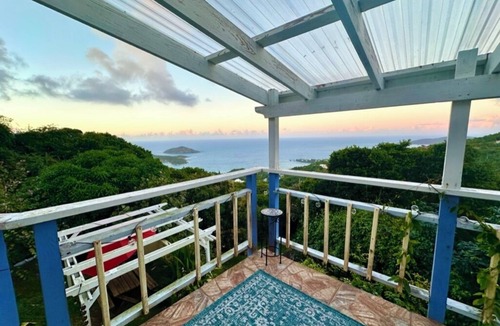 Estate Frenchman Bay Cottage | Casita Orquídea
