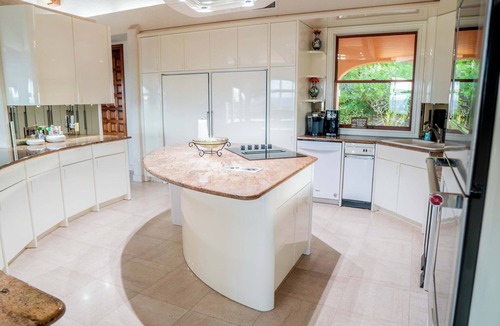 Testman Villa | Castaway Dreams 20 person Villa with Boat, Pool, Tennis Court, and Sugar Mill