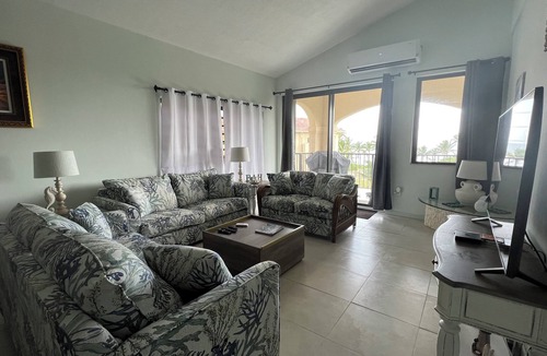 La Grande Princesse House | Charming 2-bedroom beachfront condo with AC and a pool in amazing Christiansted