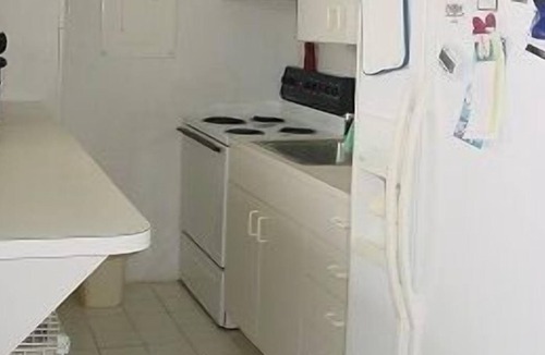 Bolongo Bay Condo | Come Stay in Paradise! Enjoy the Beach,Ocean & Pool just steps from the Condo!