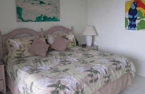 Bolongo Bay Condo | Come Stay in Paradise! Enjoy the Beach,Ocean & Pool just steps from the Condo!