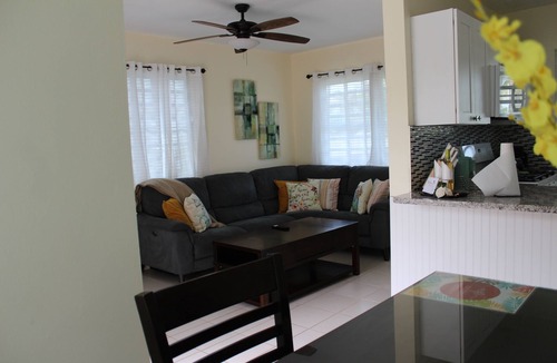 Estate Peters Rest Apartment | Comfort, Cozy & close to everything
