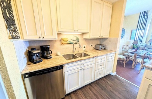 Estate Salt River Condo | Comfortable Caribbean getaway with all that you need